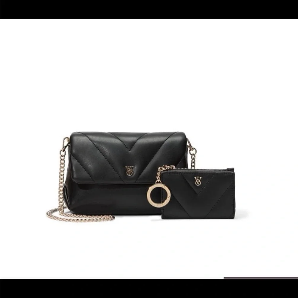 Victoria’s Secret Foldable Keychain Wallet - Picture 4 of 7